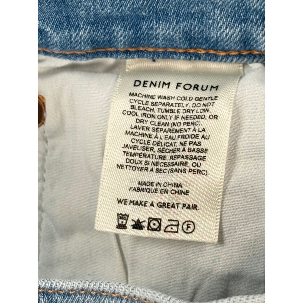 Aritzia Denim Forum The '50s Arlo Hi Mid-Thigh Short Light Wash Blue Size 28 - Picture 4 of 9